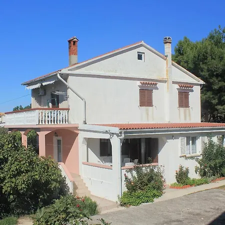 Apartment By The Sea Vlasici, Pag - 9324