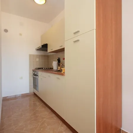Apartment By The Sea Vlasici, Pag - 9324