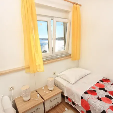 Apartment By The Sea Vlasici, Pag - 9324 Vlasici